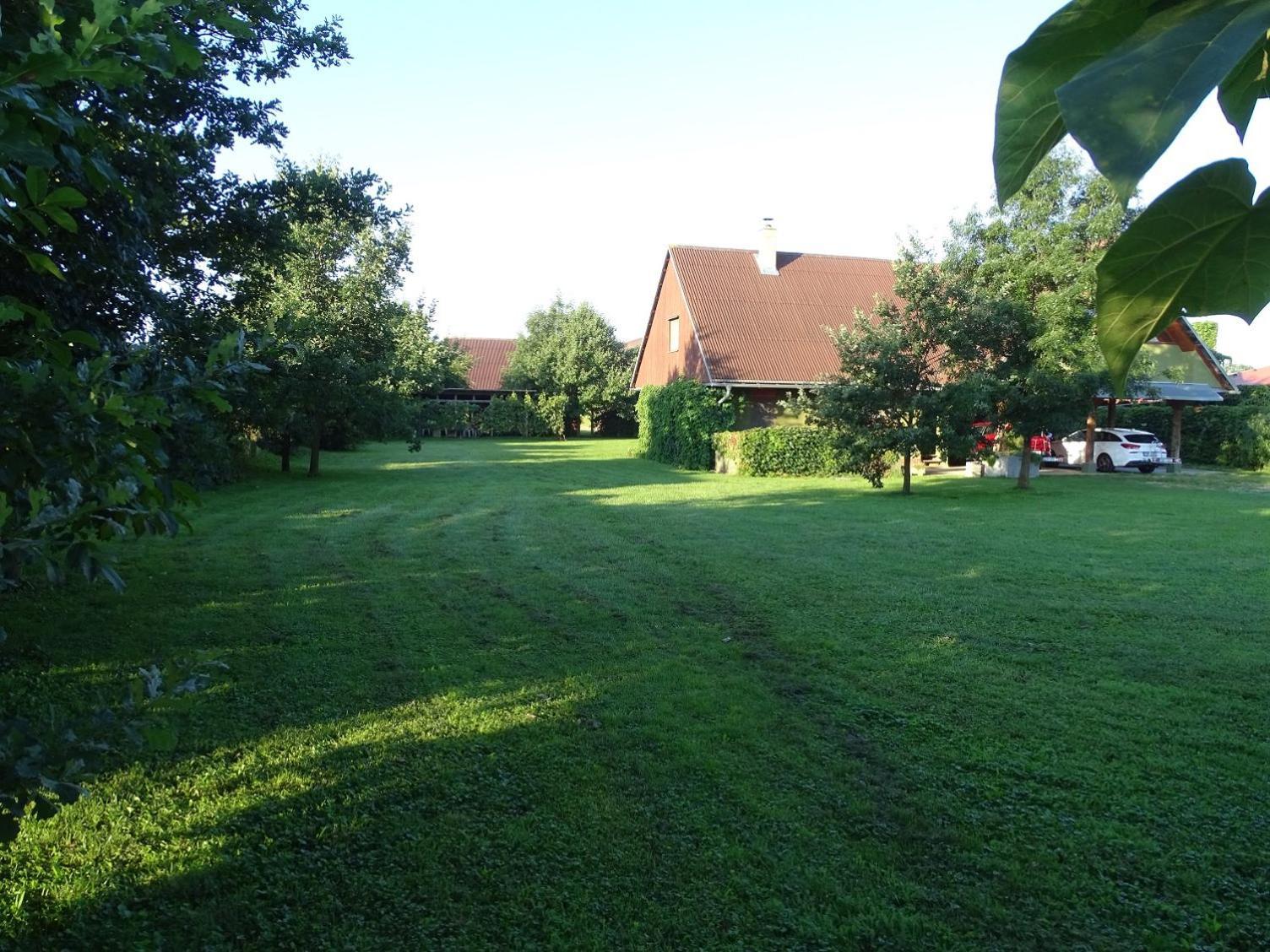 Penzion Pod Vápenkami Strážnice Exterior foto