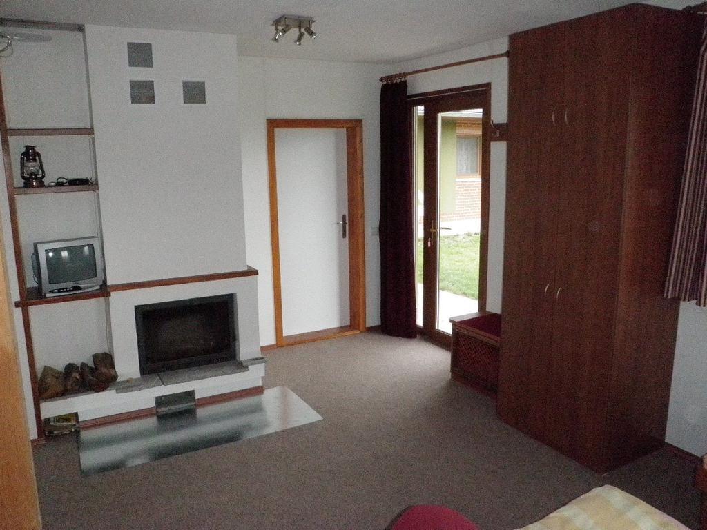 Penzion Pod Vápenkami Strážnice Habitación foto